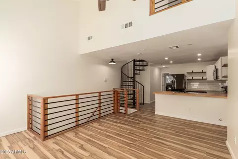 1345 S Owl Dr, Gilbert, AZ 85296 photo 9