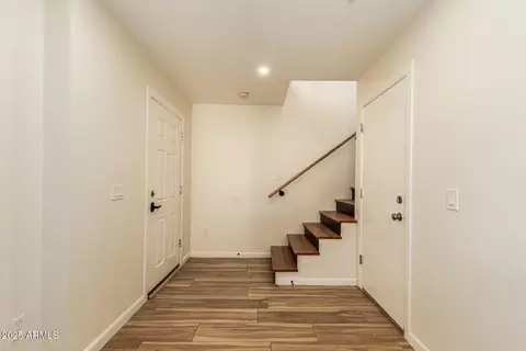 1345 S Owl Dr, Gilbert, AZ 85296 photo 3