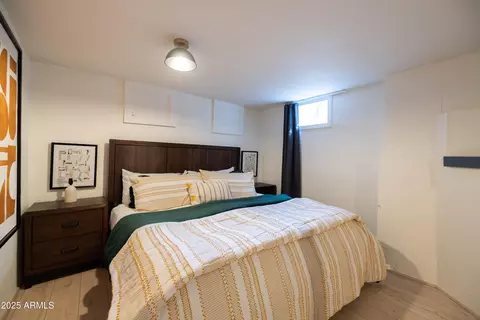 Bedroom - 829 N 8th Ave, Phoenix, AZ 85007 photo 6 of 9