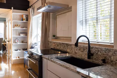 Kitchen - 829 N 8th Ave, Phoenix, AZ 85007 photo 4 of 6