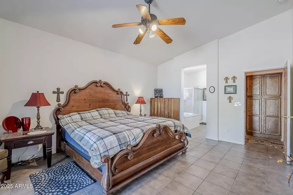 Bedroom - 6620 S Front Nine Dr, Gold Canyon, AZ 85118 photo 2 of 3