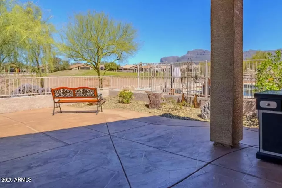 Exterior - 6620 S Front Nine Dr, Gold Canyon, AZ 85118 photo 7 of 11