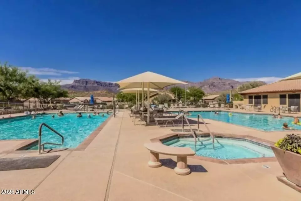 Exterior - 6620 S Front Nine Dr, Gold Canyon, AZ 85118 photo 10 of 11