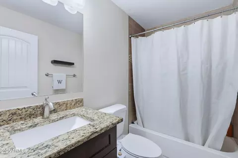 Bath - 2148 W Campbell Ave, Phoenix, AZ 85015 photo 4 of 4