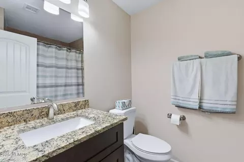 Bath - 2148 W Campbell Ave, Phoenix, AZ 85015 photo 3 of 4