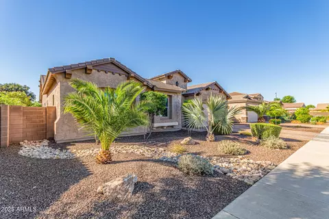 Exterior - 1039 E Clifton Ave, Gilbert, AZ 85295 photo 3 of 10