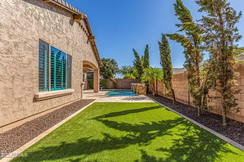 Exterior - 1039 E Clifton Ave, Gilbert, AZ 85295 photo 9 of 10