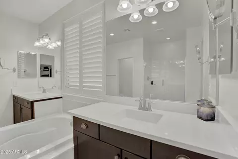 Bath - 2829 E Virginia St, Mesa, AZ 85213 photo 3 of 6