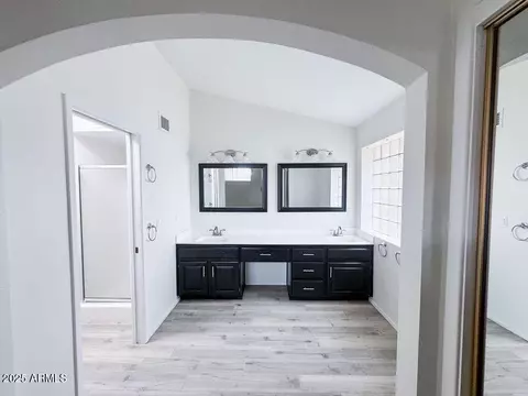 Entry Way - 7937 E Monte Ave, Mesa, AZ 85209 photo 1 of 1