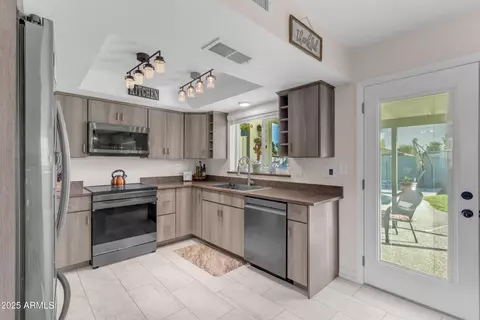 Kitchen - 301 E Merrill Ave, Gilbert, AZ 85234 photo 2 of 5
