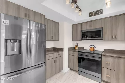 Kitchen - 301 E Merrill Ave, Gilbert, AZ 85234 photo 3 of 5
