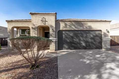 11230 E Cliffrose Ln, Florence, AZ 85132