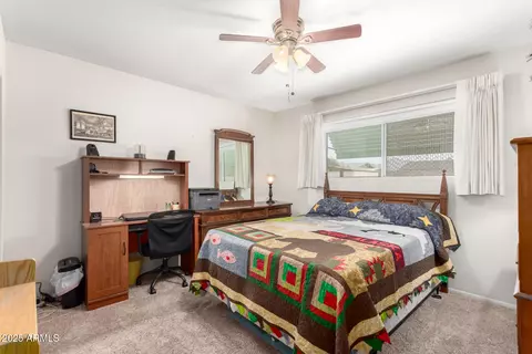 Bedroom - 1417 S Grand Dr, Apache Junction, AZ 85120 photo 3 of 4