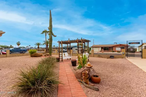 Exterior - 1417 S Grand Dr, Apache Junction, AZ 85120 photo 6 of 9