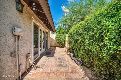 4301 N 29th Way, Phoenix, AZ 85016 photo 31