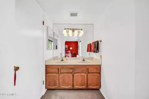 4301 N 29th Way, Phoenix, AZ 85016 photo 20