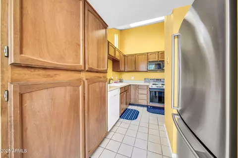 4301 N 29th Way, Phoenix, AZ 85016 photo 15