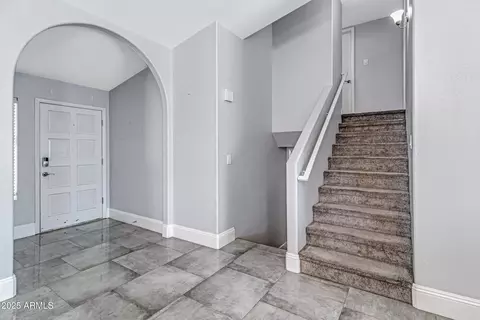 Entry Way - 4213 E Frye Rd, Phoenix, AZ 85048 photo 2 of 2