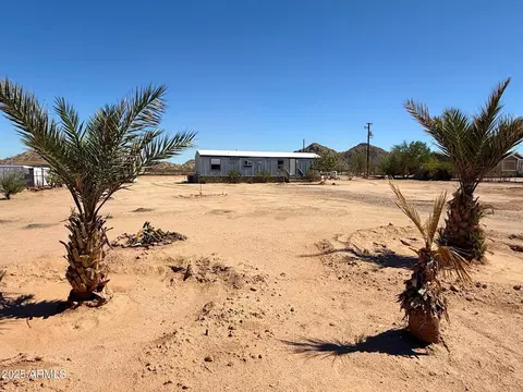 373 S Amarillo Valley Rd, Maricopa, AZ 85139