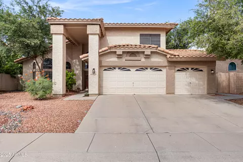 1214 W Iris Dr, Gilbert, AZ 85233