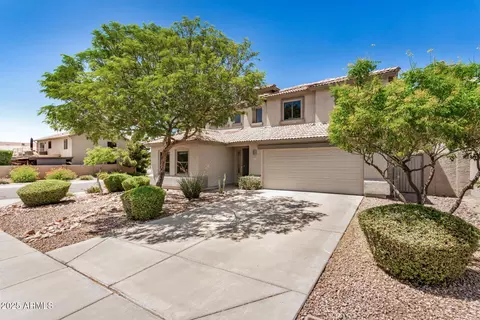 2746 E Fawn Dr, Phoenix, AZ 85042