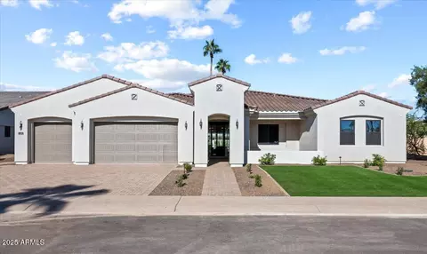 8108 E Del Cristal Dr, Scottsdale, AZ 85258