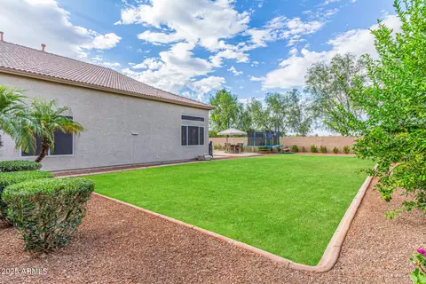 Exterior - 860 E Oakland St, Gilbert, AZ 85295 photo 27 of 31