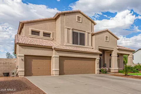 Exterior - 860 E Oakland St, Gilbert, AZ 85295 photo 12 of 31