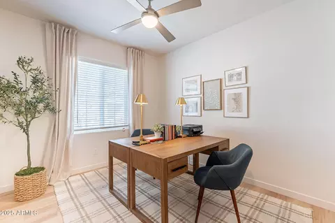 670 W Laredo St, Chandler, AZ 85225