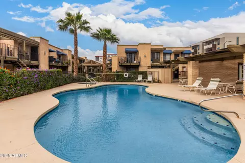 Exterior - 2228 E Campbell Ave #116, Phoenix, AZ 85016 photo 7 of 8