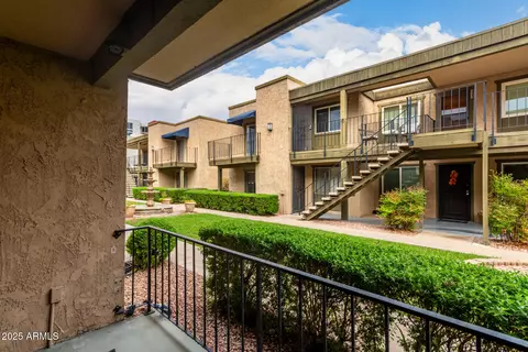 Exterior - 2228 E Campbell Ave #116, Phoenix, AZ 85016 photo 3 of 8