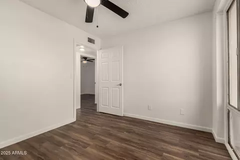 Bedroom - 7321 W Devonshire Ave, Phoenix, AZ 85033 photo 3 of 4