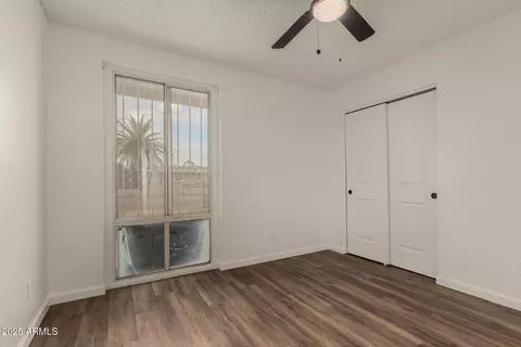 Bedroom - 7321 W Devonshire Ave, Phoenix, AZ 85033 photo 2 of 4