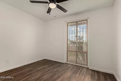 Bedroom - 7321 W Devonshire Ave, Phoenix, AZ 85033 photo 4 of 4
