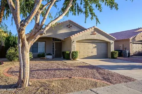 Exterior - 3138 E Wescott Dr, Phoenix, AZ 85050 photo 2 of 8