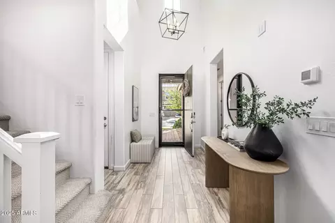 978 W Zion Way, Chandler, AZ 85248