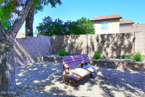 Exterior - 3218 E Oraibi Dr, Phoenix, AZ 85050 photo 2 of 4