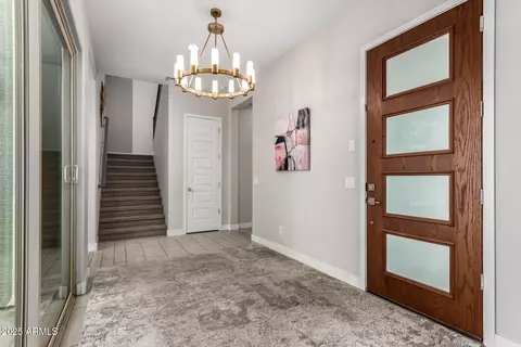 Entry Way - 4318 S Redcliffe Dr, Gilbert, AZ 85297 photo 4 of 8