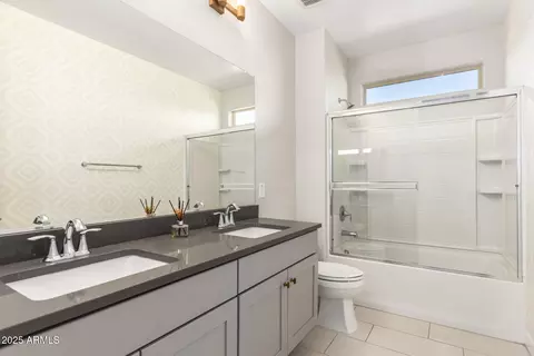 Bath - 4318 S Redcliffe Dr, Gilbert, AZ 85297 photo 7 of 13