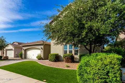 Exterior - 4318 S Redcliffe Dr, Gilbert, AZ 85297 photo 18 of 29