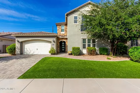 Exterior - 4318 S Redcliffe Dr, Gilbert, AZ 85297 photo 15 of 29