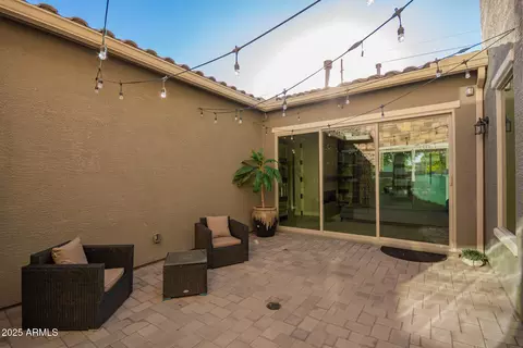 Exterior - 4318 S Redcliffe Dr, Gilbert, AZ 85297 photo 13 of 29