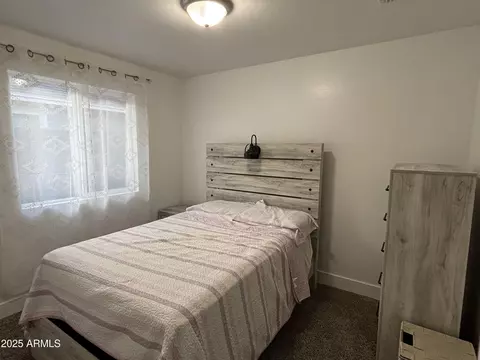 Bedroom - 2329 W Bloch Rd, Phoenix, AZ 85041 photo 1 of 8