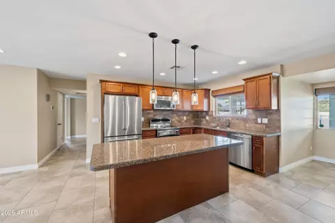 3818 E Yucca St, Phoenix, AZ 85028 photo 8