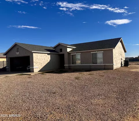8175 W Swansea Dr, Arizona City, AZ 85123