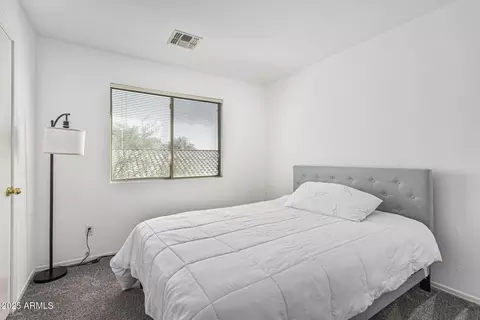 Bedroom - 6350 W Hess St, Phoenix, AZ 85043 photo 6 of 11