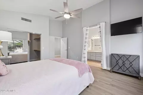 Bedroom - 16633 S 14th St, Phoenix, AZ 85048 photo 2 of 4