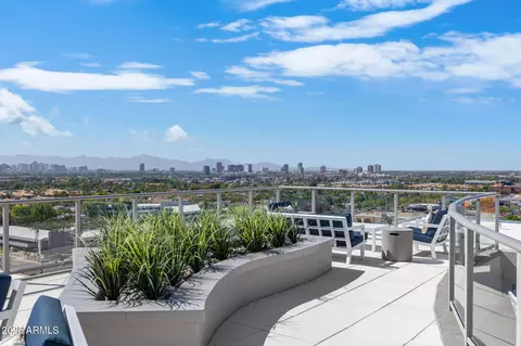 View/Area - 2211 E Camelback Rd #607, Phoenix, AZ 85016 photo 2 of 2