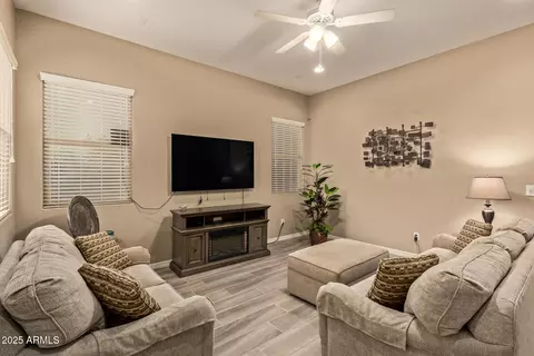 4543 E Skousen St, Gilbert, AZ 85295 photo 10