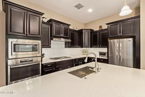 4543 E Skousen St, Gilbert, AZ 85295 photo 8
